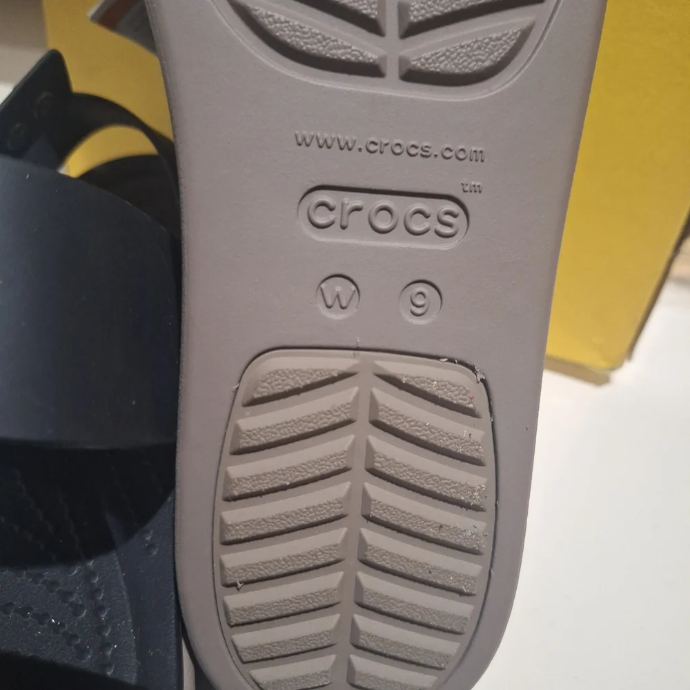 Crocs Brooklyn Wedge Black Sandals - Picture 6 of 6